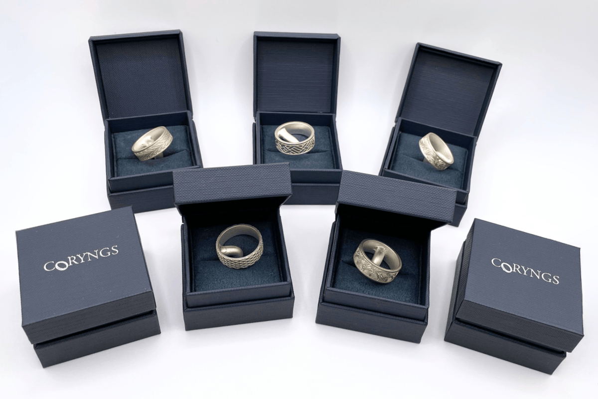 Coryngs Prototypen noch mit Silberanguss in Coryngs Ringboxen